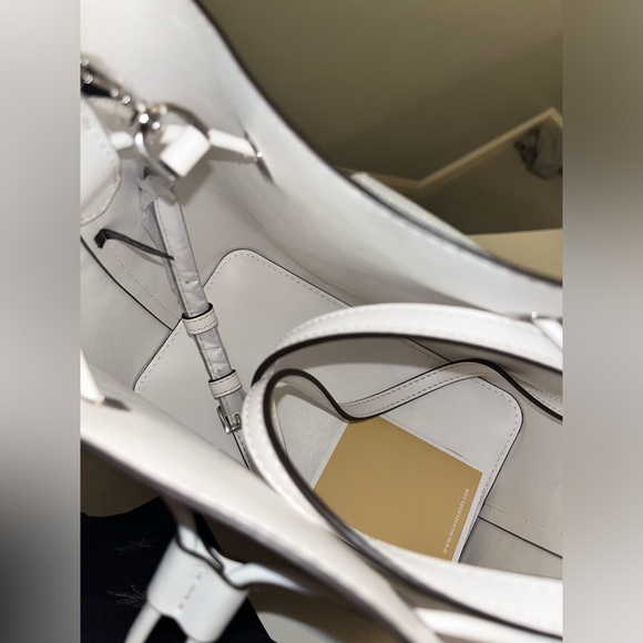 Michael Kors Bucket Bag - Picture 3 of 5